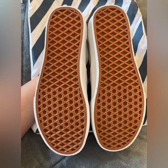 Custom Vans Classic Slip-On – White Checkerboard – TEAM EQUINOX - Picture 7 of 8